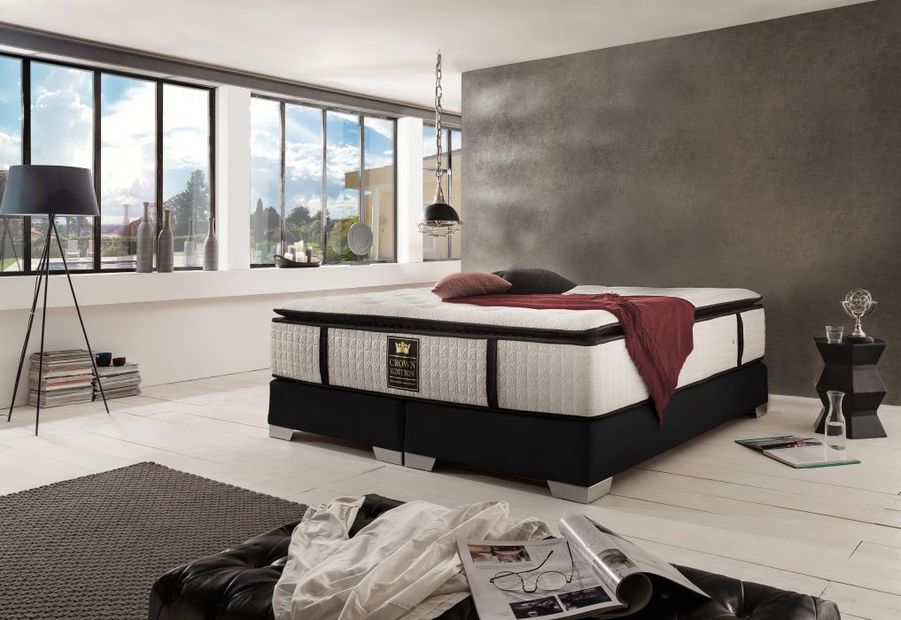 CROWN Boxspringbett CONTINENTAL DELUXE, 180x200 cm, Kunstleder Schwarz inkl. Matratze Crown Edition